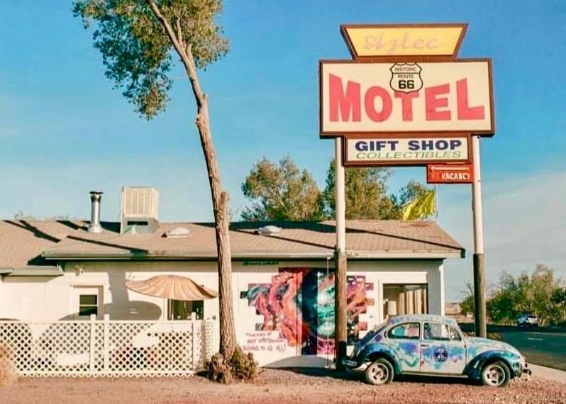 The Aztec Motel & Creative Space Seligman Exteriör bild